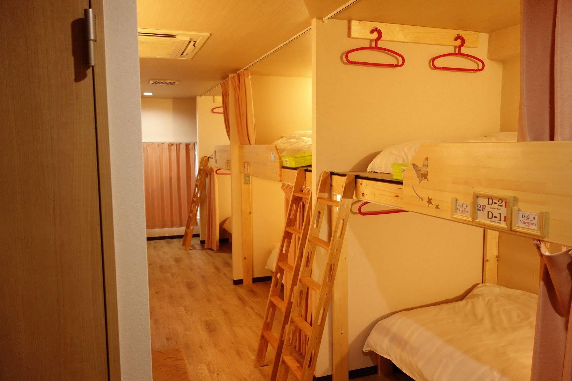 Ken'S House Hotel Osaka Exterior photo