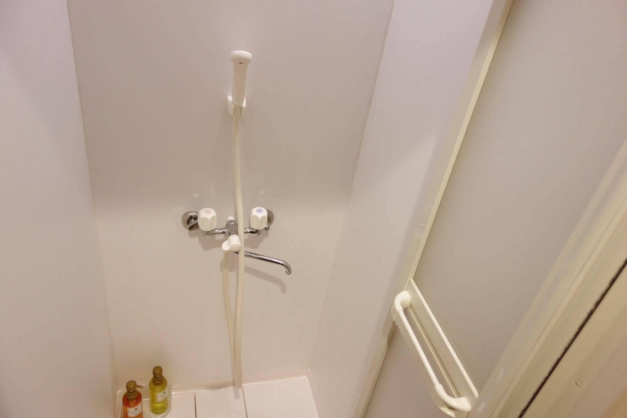 Ken'S House Hotel Osaka Exterior photo